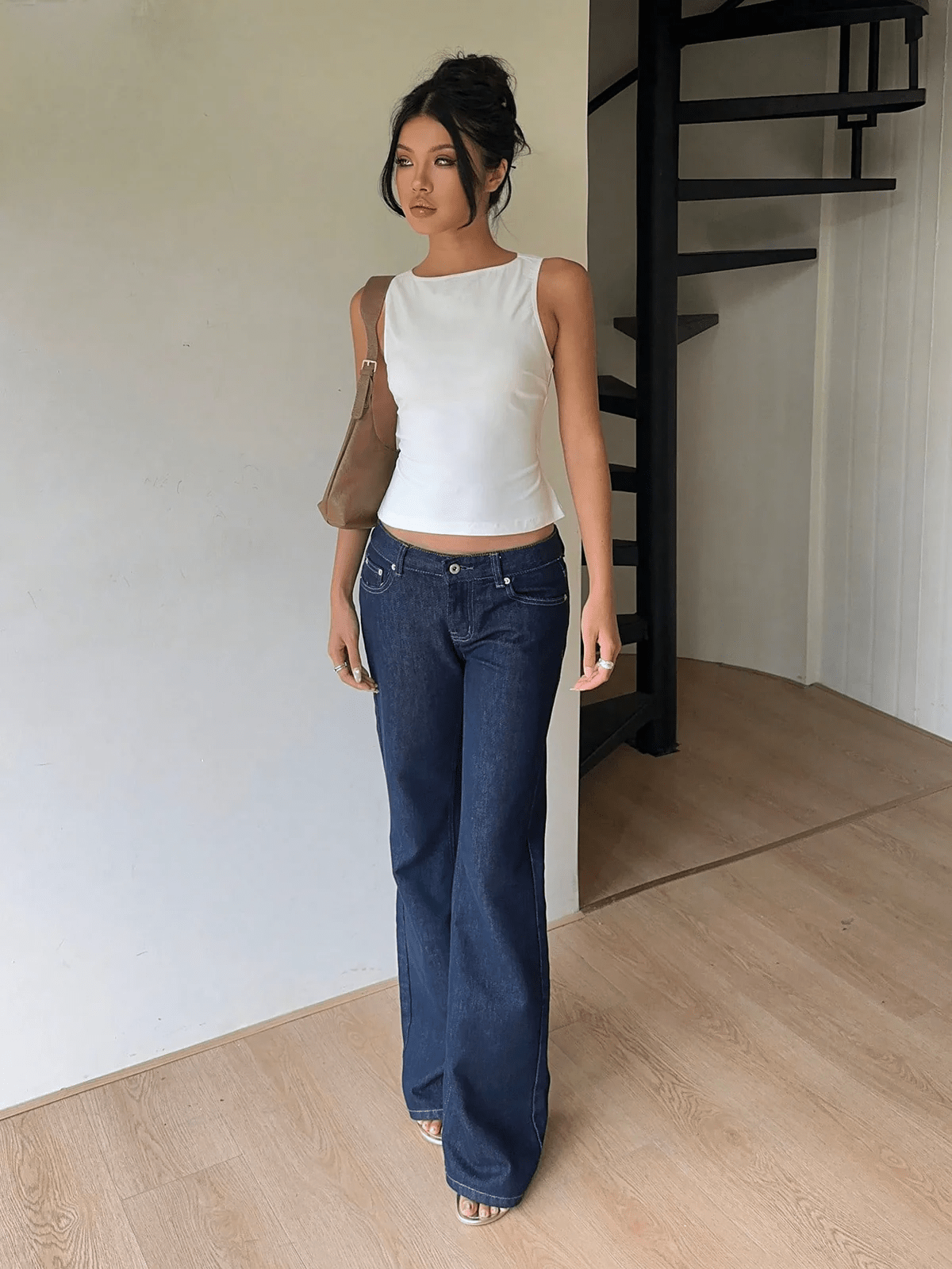Open - Back Bow Detail Top - Milaro