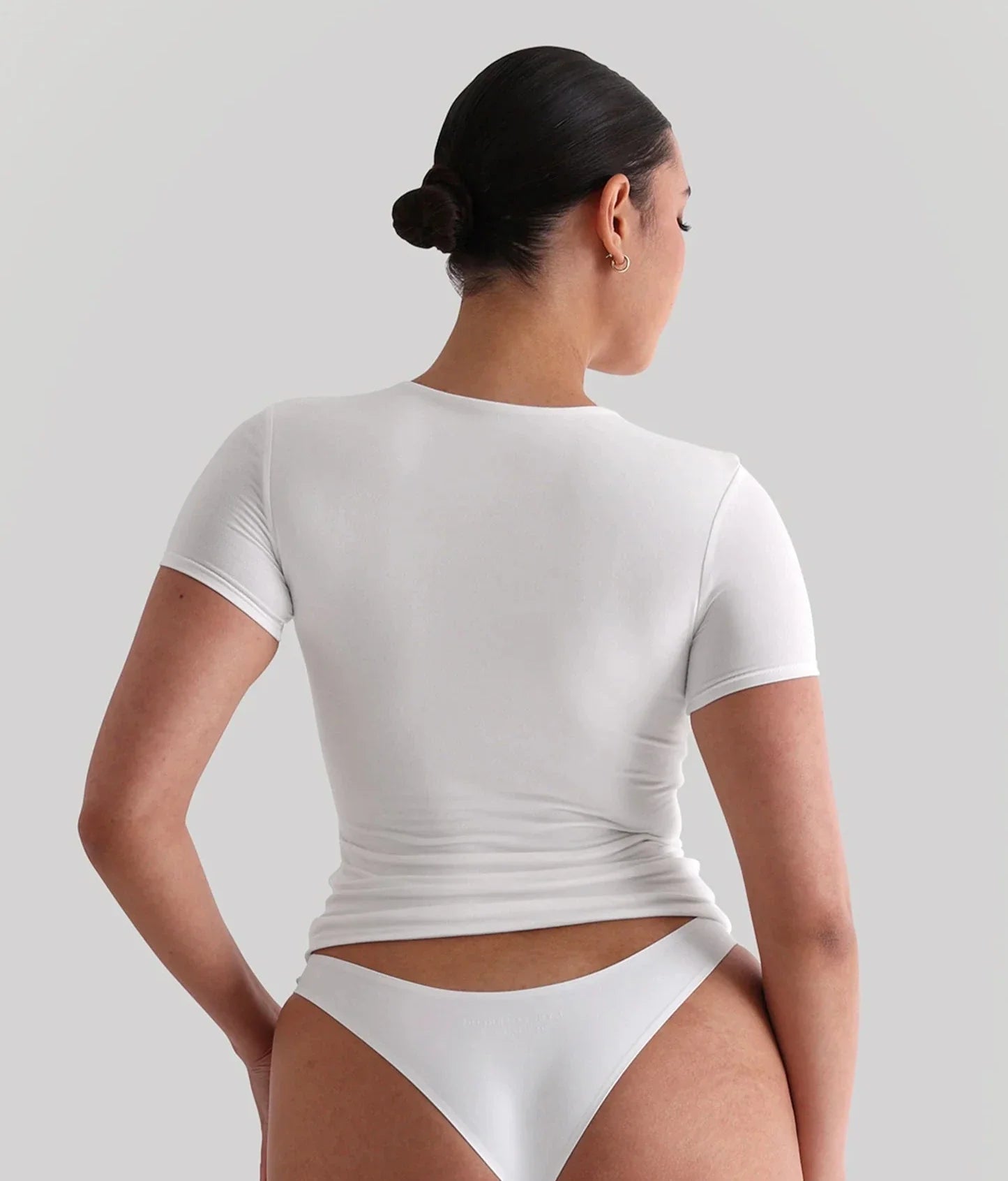 Second Skin T-Shirt with Built - in Bra - Milaro